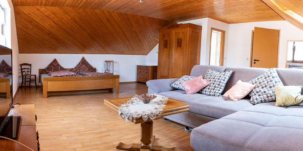 Gaestehaus A21 Kinheim Exteriör bild