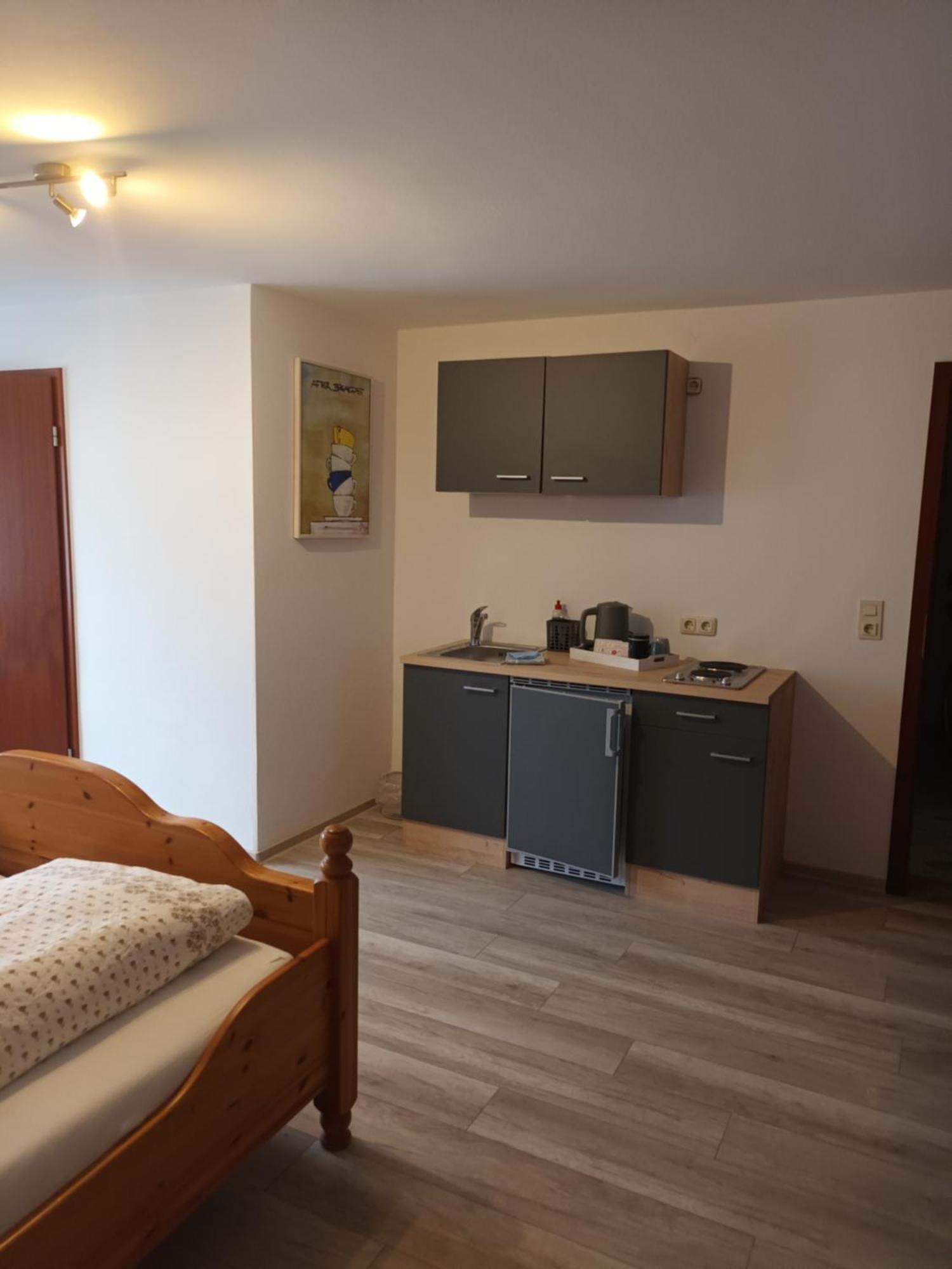 Gaestehaus A21 Kinheim Exteriör bild