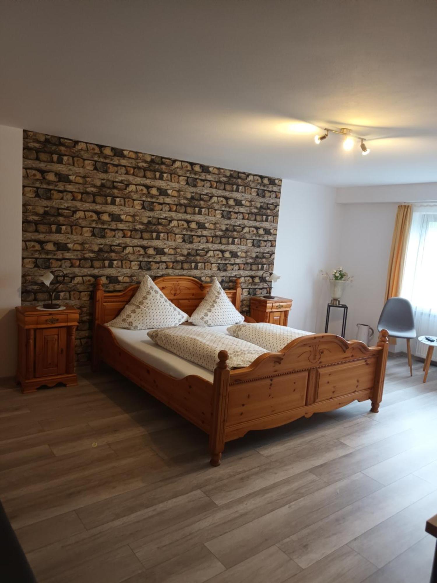 Gaestehaus A21 Kinheim Exteriör bild